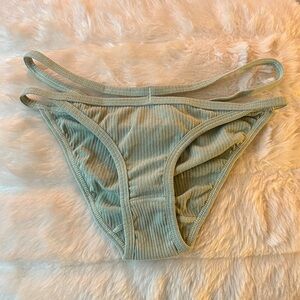 Baserange Nida Underwear